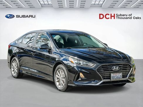 Used 2018 Hyundai Sonata SE image 3