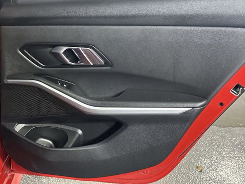 Used 2020 BMW 330i Sedan image 32