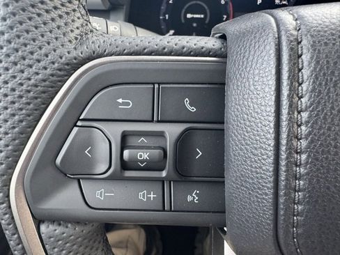 New 2025 Toyota Tacoma TRD Sport image 17