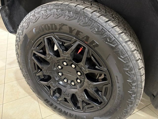 Used 2024 GMC Hummer EV 3X w/ Battery Pack, 24 Module Pack AWD/4WD image 29