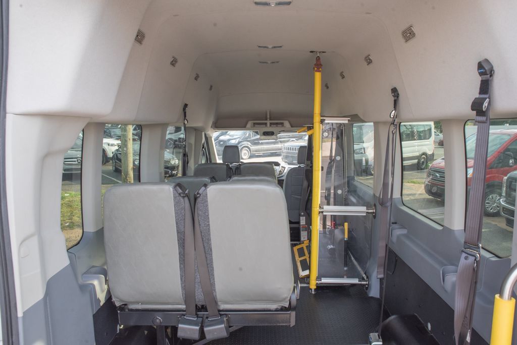 Used 2017 Ford Transit 350 XL RWD image 12