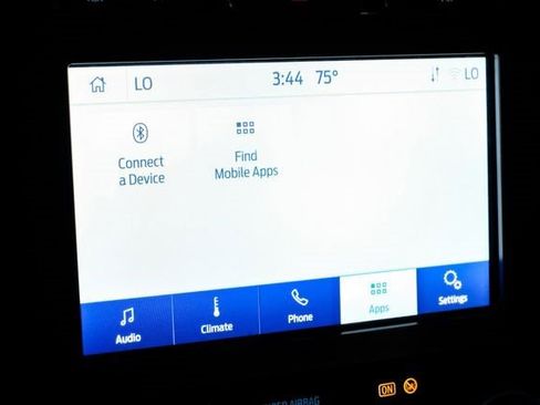 Used 2020 Ford F250 Lariat w/ Chrome Package image 29