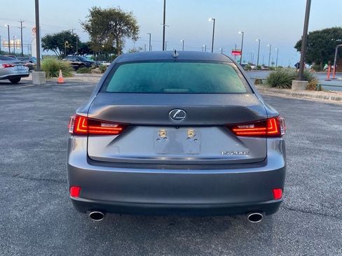 Used 2016 Lexus IS 200t RWD image 5
