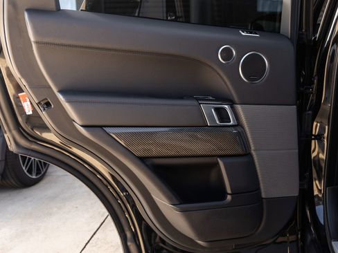 Used 2021 Land Rover Range Rover Sport SVR image 35