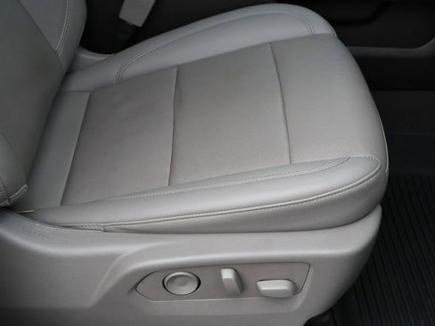 Certified 2022 GMC Sierra 1500 SLT w/ SLT Premium Plus Package image 28