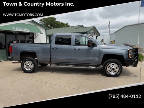Used 2016 Chevrolet Silverado 2500 LT w/ All Star Edition AWD/4WD image 1