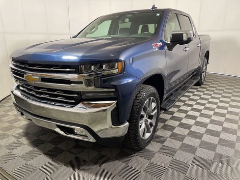 Used 2020 Chevrolet Silverado 1500 LTZ w/ LTZ Convenience Package AWD/4WD image 4