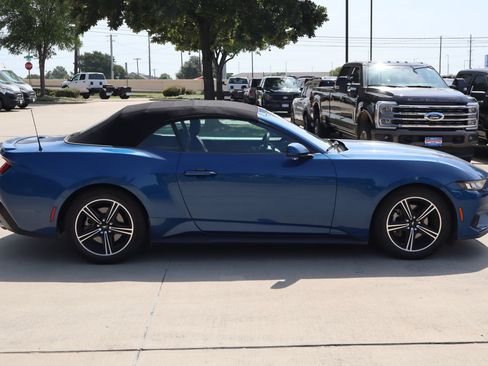 Used 2024 Ford Mustang Premium RWD image 2