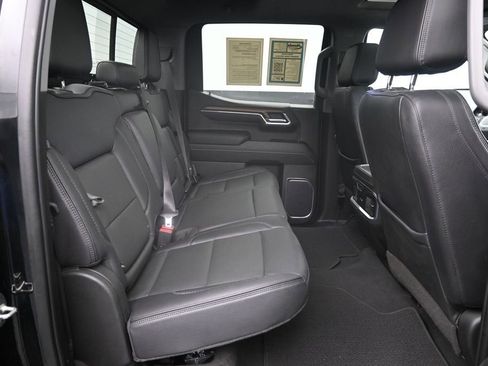 Used 2023 GMC Sierra 1500 Denali w/ Denali Reserve Package AWD/4WD image 11