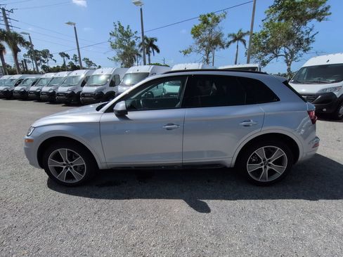 Used 2019 Audi Q5 2.0T Premium Plus AWD/4WD image 8
