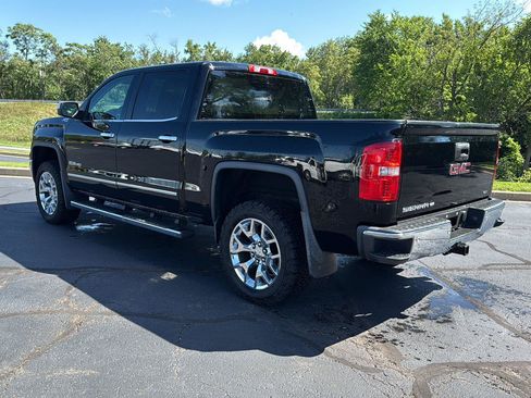 Used 2014 GMC Sierra 1500 SLT w/ SLT Crew Cab Value Package AWD/4WD image 3