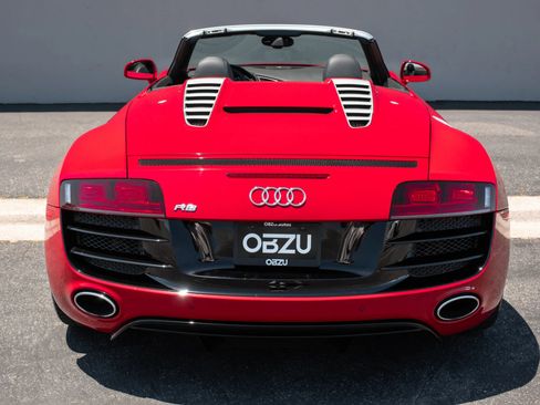 Used 2011 Audi R8 V10 AWD/4WD image 25