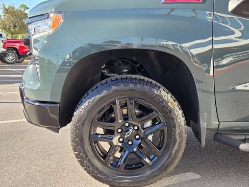 Certified 2025 Chevrolet Silverado 1500 LT Trail Boss w/ LT Trail Boss Premium Package AWD/4WD image 9