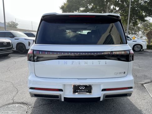 Used 2026 INFINITI QX80 Luxe w/ Cargo Package AWD/4WD image 4