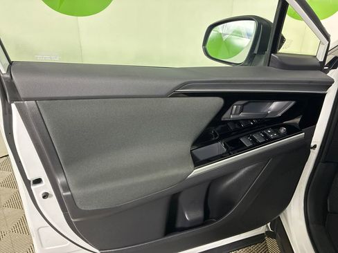 Used 2024 Subaru Solterra Premium image 14