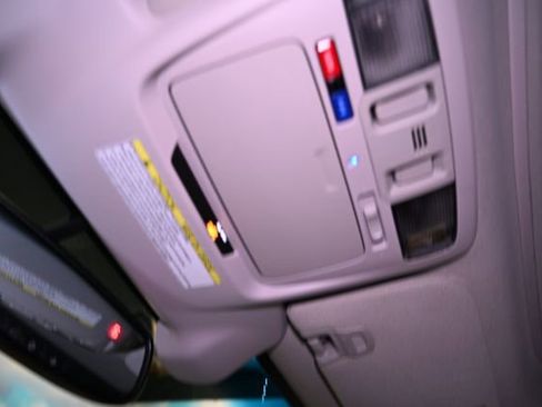 Used 2016 Subaru Outback 2.5i Limited image 34