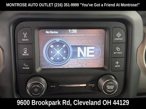 Used 2018 Jeep Wrangler Sport AWD/4WD image 29
