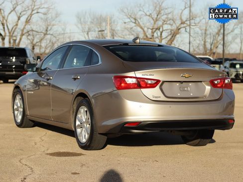 Used 2025 Chevrolet Malibu LT FWD image 5