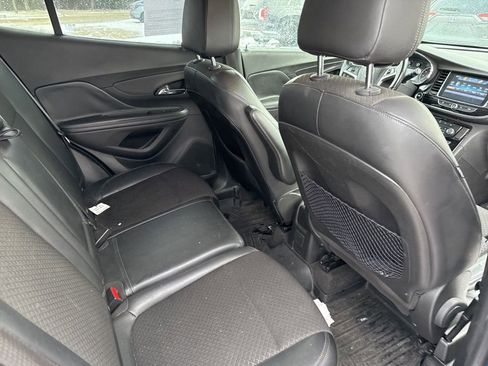 Used 2019 Buick Encore Preferred image 17