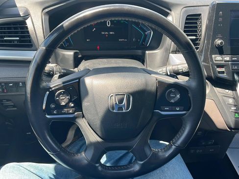 Used 2020 Honda Odyssey EX-L image 11
