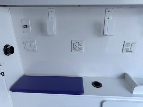 Used 2023 Mercedes-Benz Sprinter 3500 w/ Acoustic Package image 59