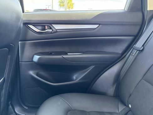 Used 2019 MAZDA CX-5 Touring image 17