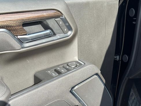 New 2025 Chevrolet Silverado 1500 LT w/ Protection Package image 17