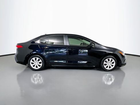 Used 2024 Toyota Corolla LE FWD image 3
