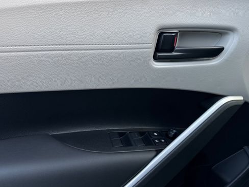 New 2026 Toyota Corolla Cross LE AWD/4WD image 11