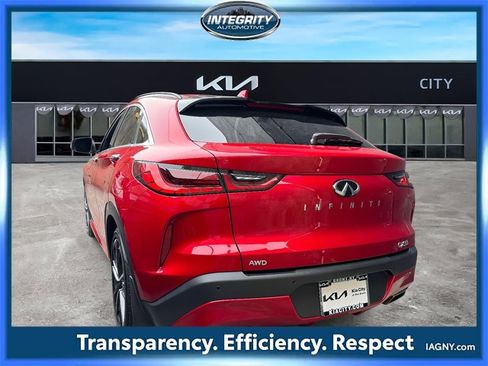 Used 2023 INFINITI QX55 Essential image 5