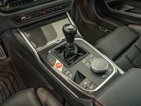 Used 2025 BMW M2 w/ Lighting Package RWD image 33