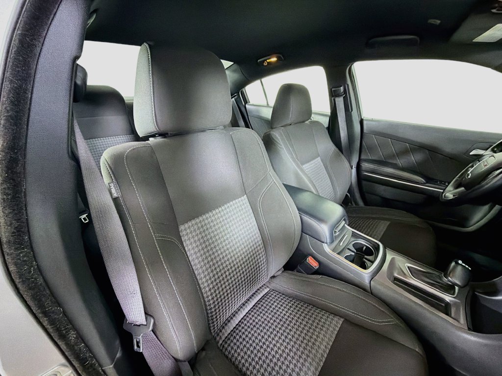 Used 2023 Dodge Charger SXT RWD image 29