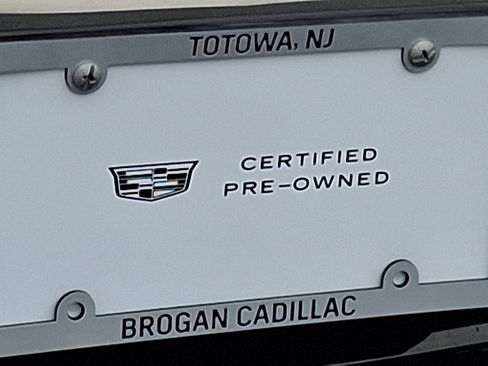 Certified 2024 Cadillac Escalade V w/ Heavy-Duty Trailer Package image 12