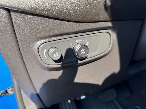 Used 2024 Chevrolet Equinox RS image 12