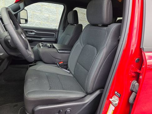 Used 2025 RAM 1500 Big Horn AWD/4WD image 16