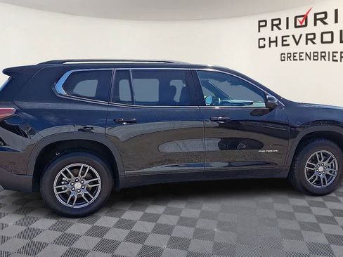 Certified 2025 GMC Acadia Elevation FWD image 9