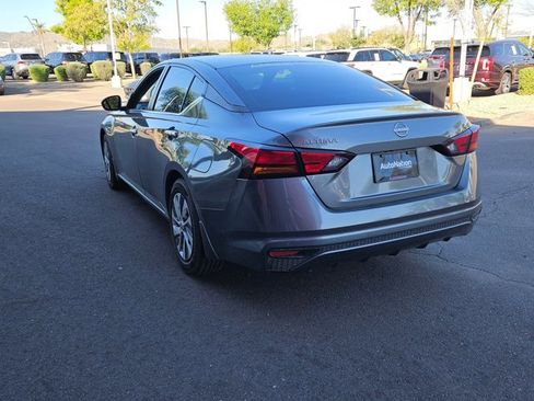 Used 2024 Nissan Altima 2.5 S image 7
