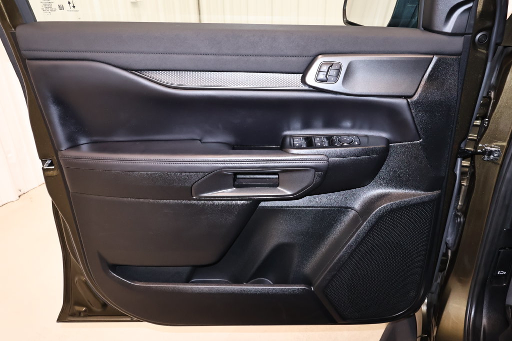 Certified 2024 Ford Ranger Raptor AWD/4WD image 11
