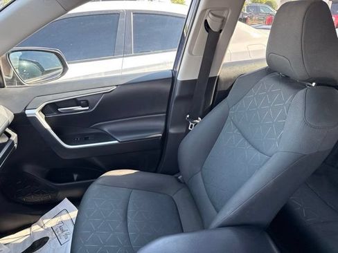 Used 2024 Toyota RAV4 XLE AWD/4WD image 13