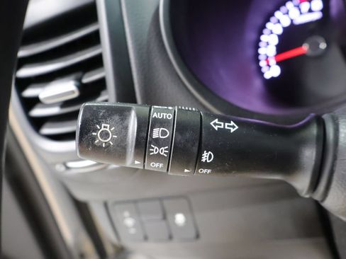 Used 2018 Kia Soul + FWD image 32