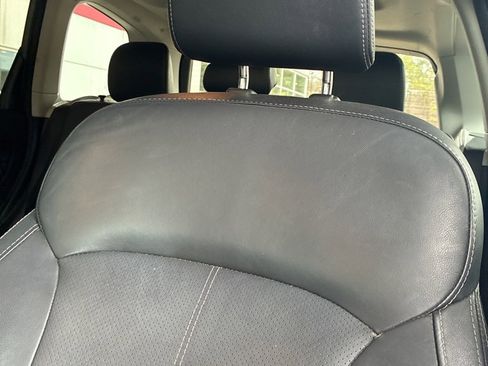 Used 2017 Subaru Forester 2.5i Touring image 5