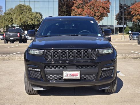 New 2025 Jeep Grand Cherokee L Limited w/ Black Appearance Package image 7