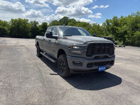 New 2026 RAM 2500 Lone Star AWD/4WD image 3