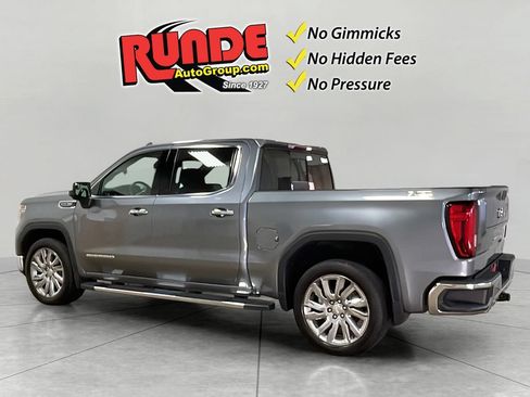 Used 2019 GMC Sierra 1500 SLT w/ SLT Premium Package AWD/4WD image 4