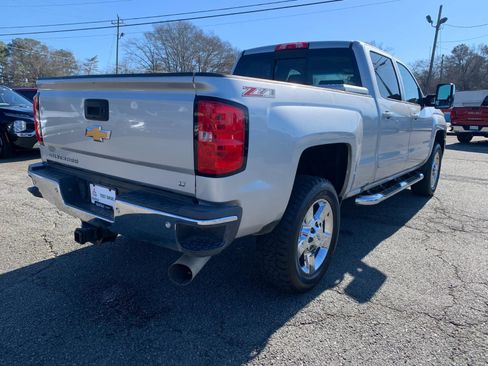Used 2017 Chevrolet Silverado 2500 LT w/ LT Plus Package image 3