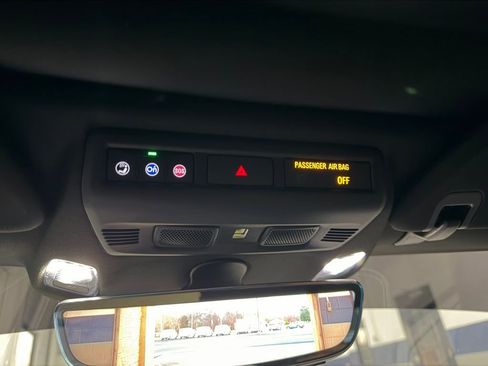 Used 2026 Chevrolet Corvette Stingray Coupe w/ 1LT image 26