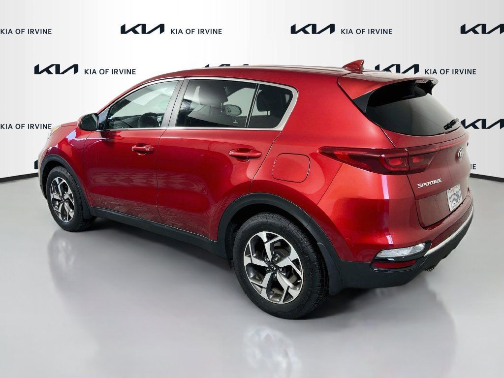 Certified 2022 Kia Sportage LX FWD image 6
