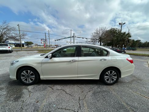 Used 2014 Honda Accord LX image 4