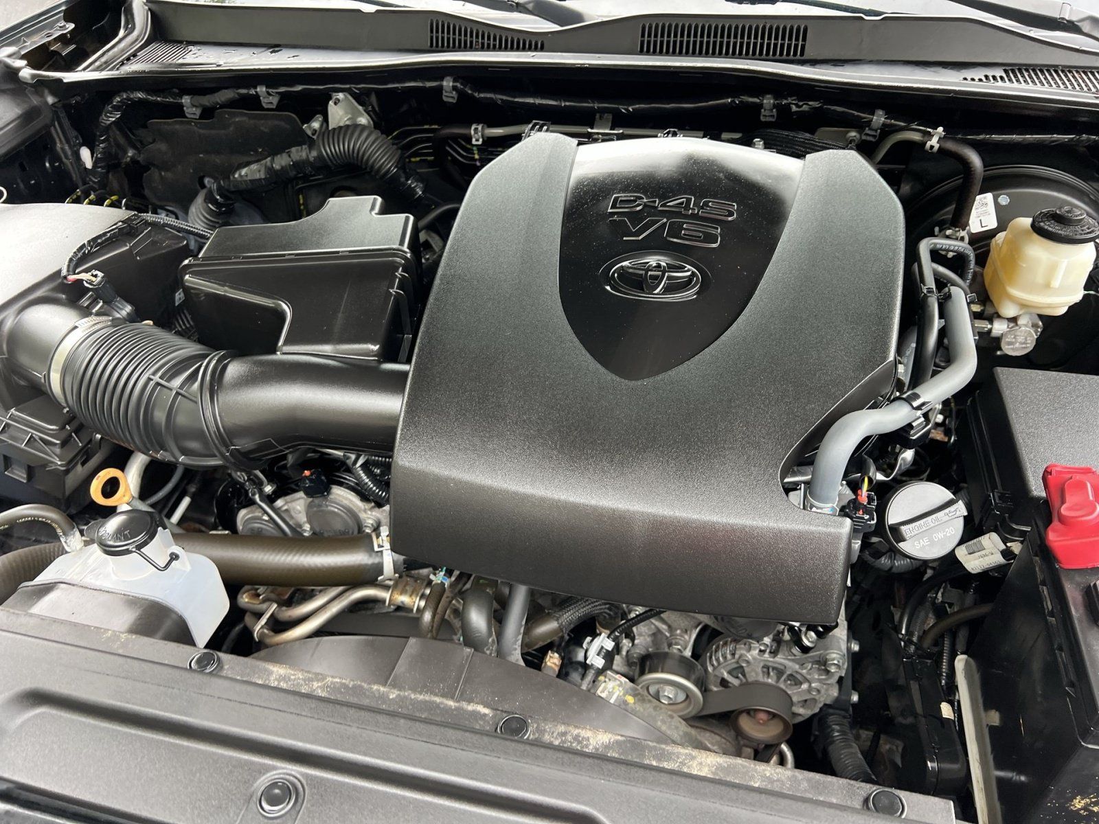 Used 2019 Toyota Tacoma SR5 AWD/4WD image 26