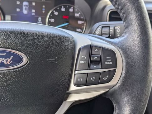 Used 2023 Ford Explorer XLT w/ Equipment Group 202A RWD image 28